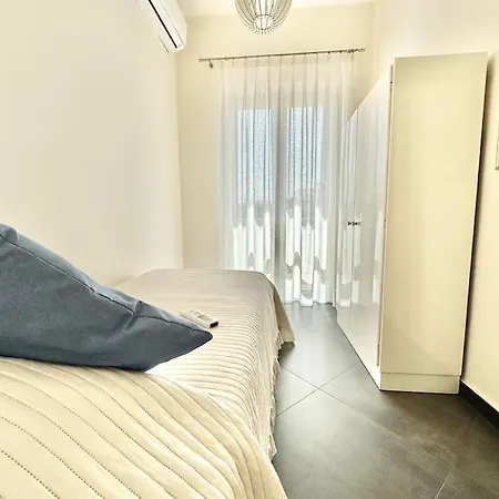 Вілла Matteotti Garden Lux 200mt By The Sea