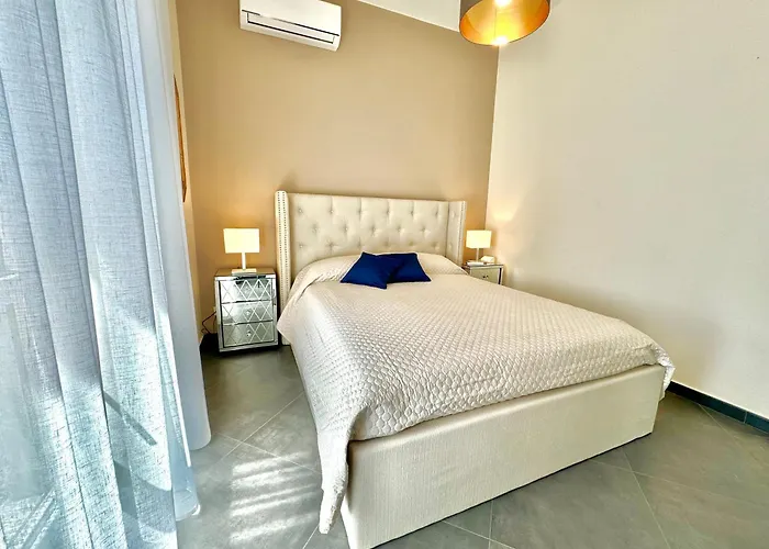 Matteotti Garden Lux 200mt By The Sea Вілла Форте-дей-Мармі