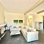 Вилла Matteotti Garden Lux 200mt By The Sea Форте-деи-Марми