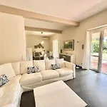 Вилла Matteotti Garden Lux 200mt By The Sea Форте-деи-Марми
