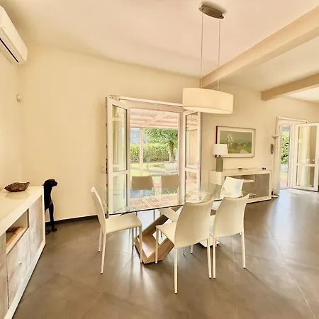 Matteotti Garden Lux 200mt By The Sea * Forte dei Marmi