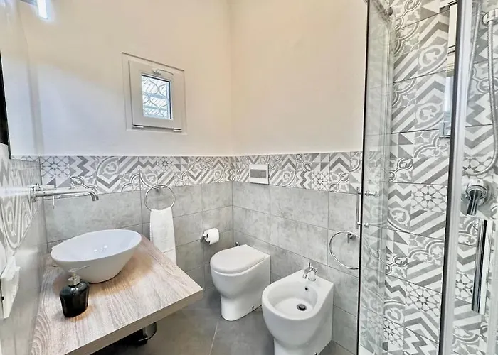 Villa Matteotti Garden Lux 200mt By The Sea