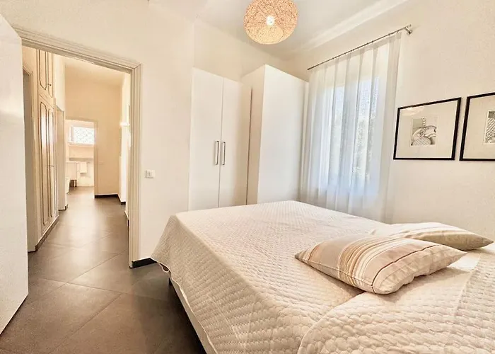 Matteotti Garden Lux 200mt By The Sea Villa *